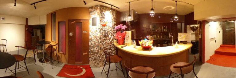 ダイアモンドムーン