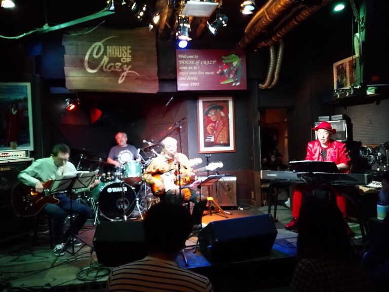 ハウスオブクレイジー